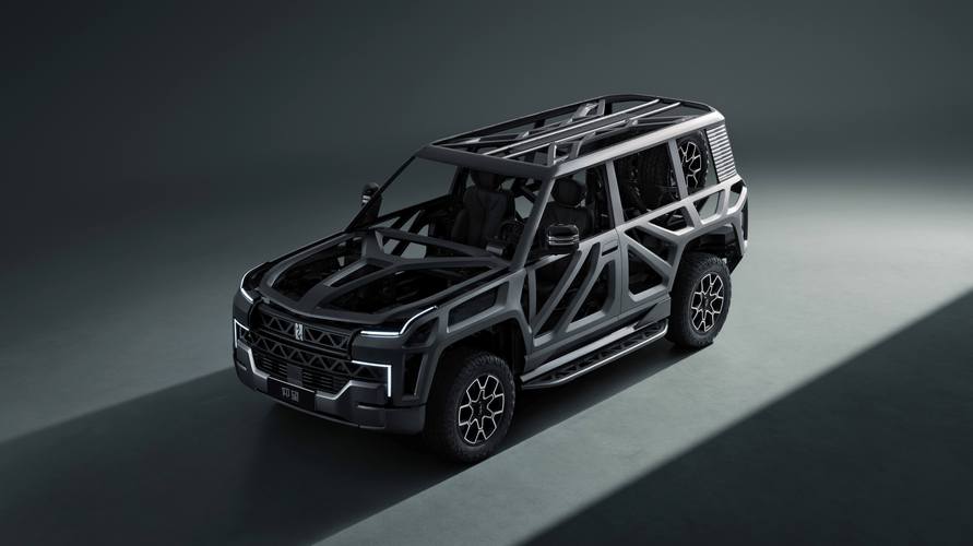 深圳103仰望U8硬派越野的科技魅力，国能汽车对传统燃油车市场的冲击